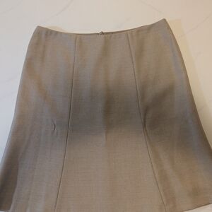 Brooks Brothers Elegant Tan Wool Blend Women's A-Line Skirt Career Size 10